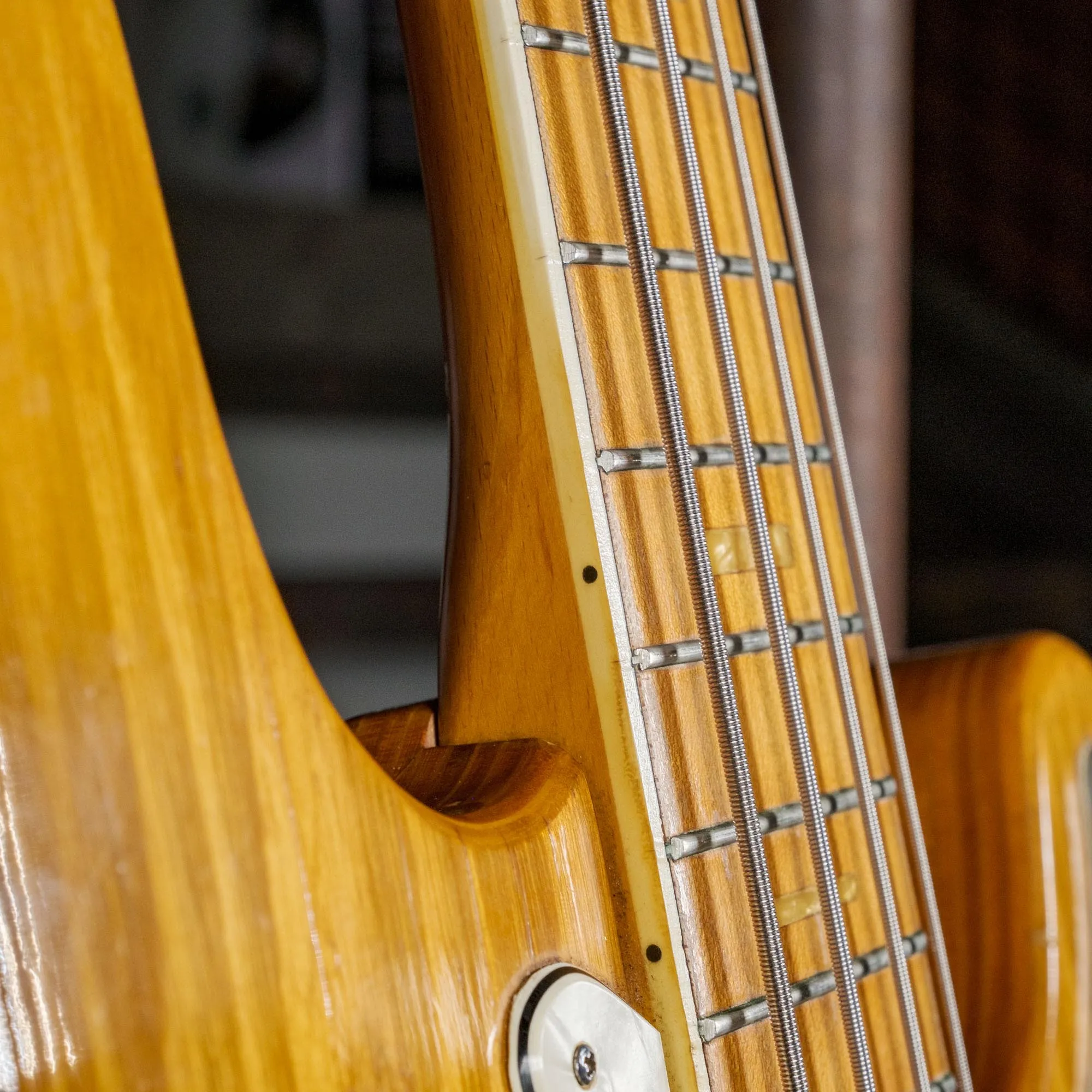 Ampeg Little Stud Bass Natural With OHSC - Used
