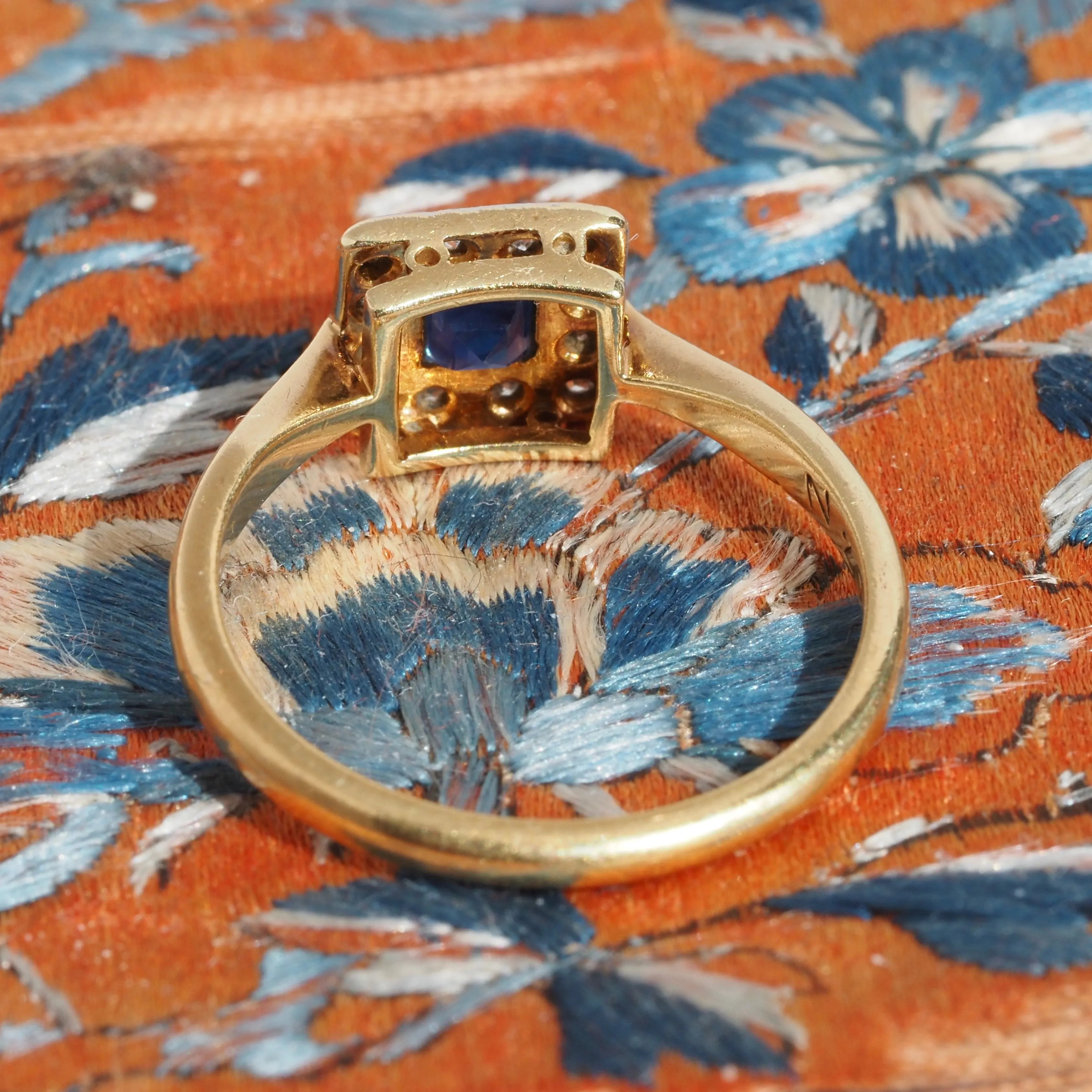 Antique English Sapphire & Diamond 18k Gold Platinum Ring
