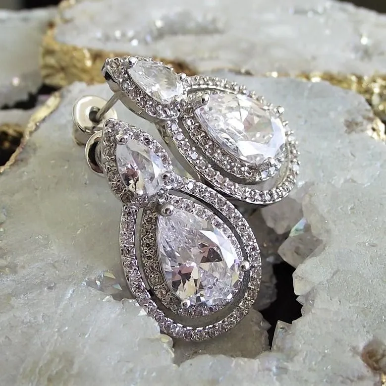 Bella, Old Hollywood Crystal Earrings