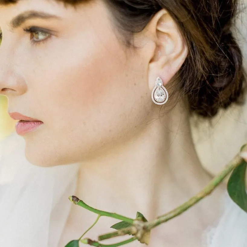Bella, Old Hollywood Crystal Earrings