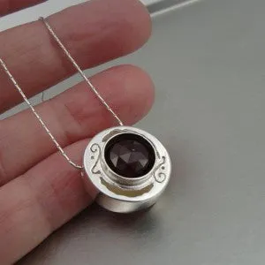 Hadar Designers Handmade Unique 925 Sterling Silver Red Garnet Pendant