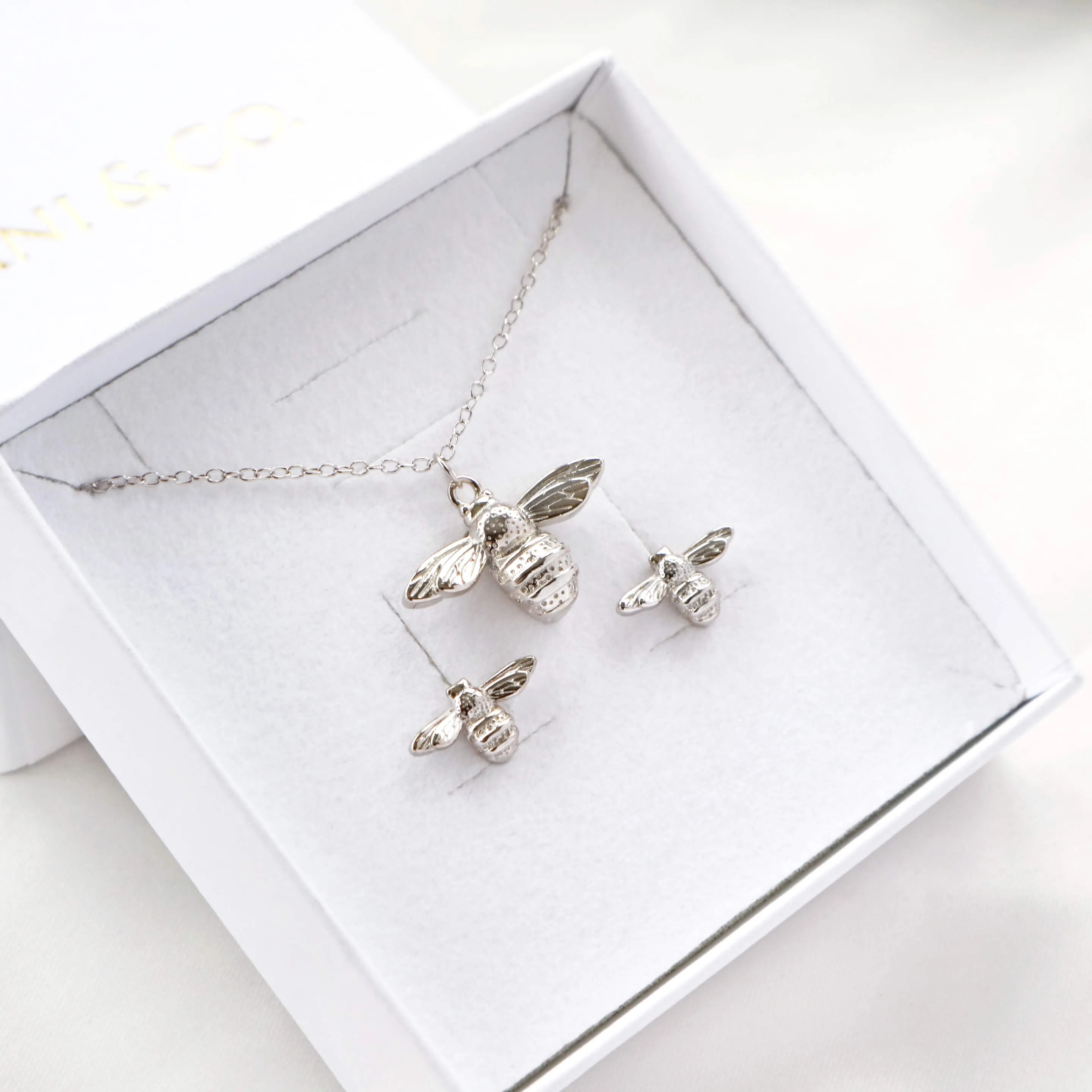 Queen Bee Necklace (Silver)