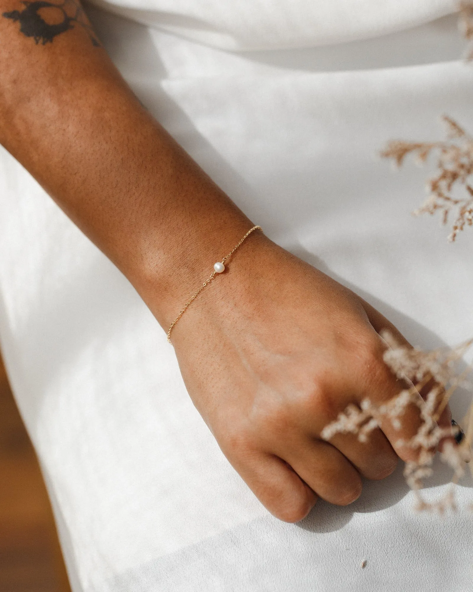 Solid Gold Essential Pearl Set