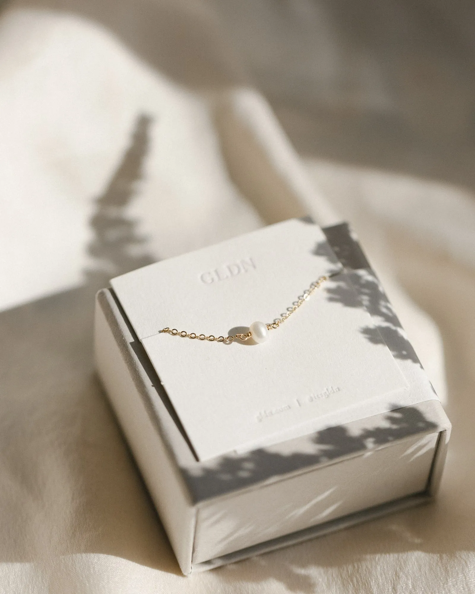 Solid Gold Essential Pearl Set