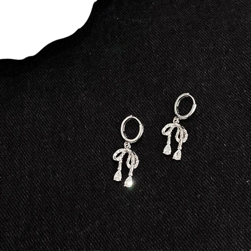 TAVIMART  -  Metal Bow Knot Zircon Earrings Women's Sweet Cute Elegant Fashion Earring